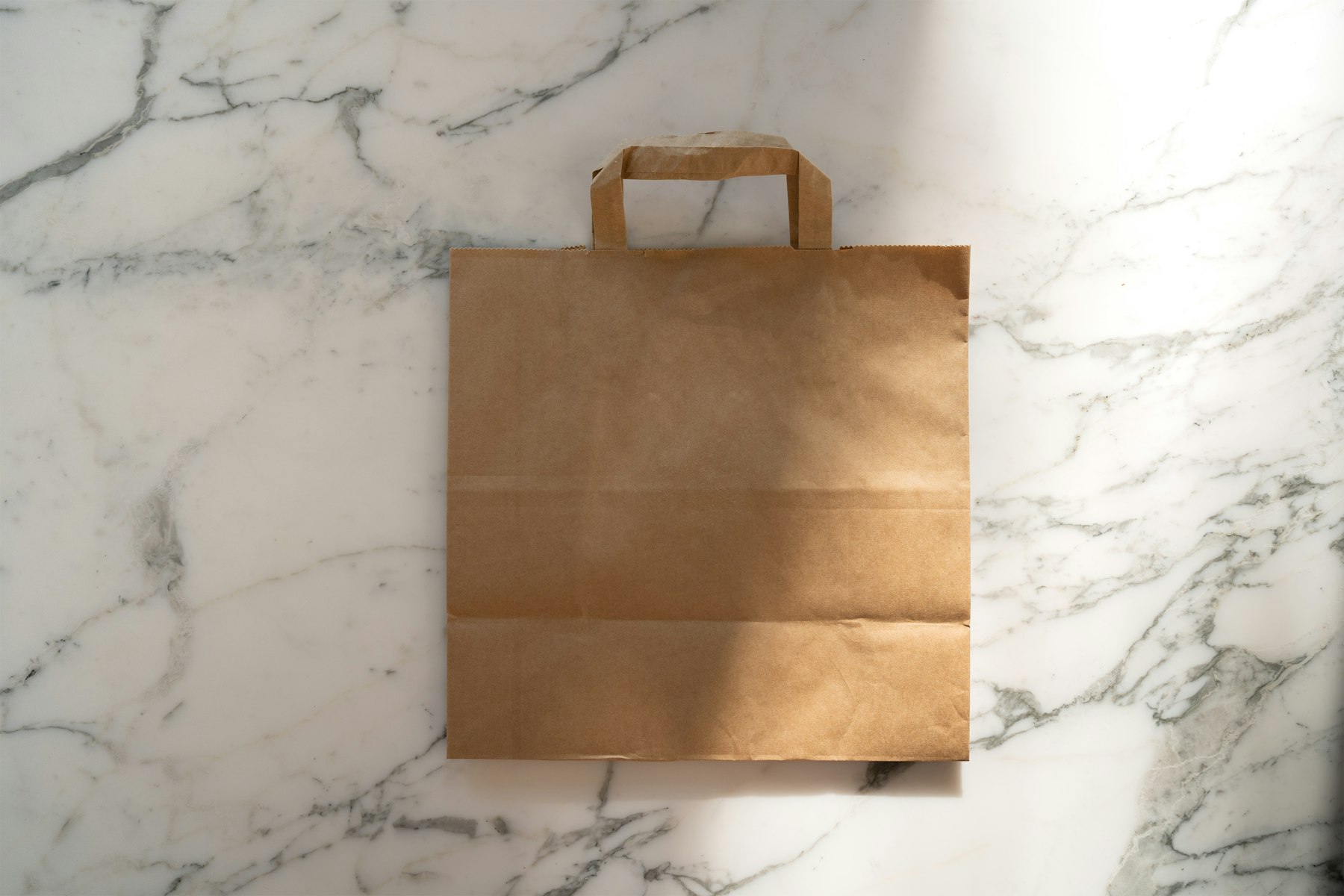 Plain kraft paper carry bag
